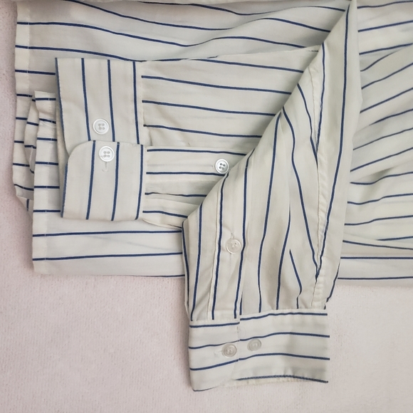 Sasson large white blue verticle stripe shirt - Picture 8 of 11